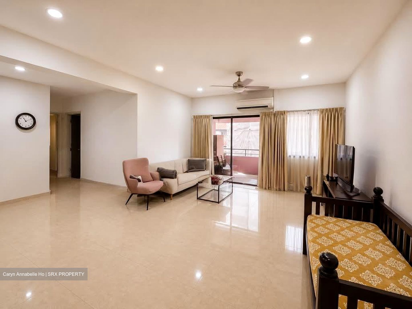 Paya Lebar Road (D14), Apartment #582078951